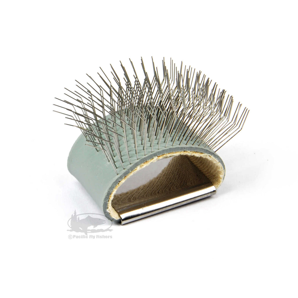 Hareline Finger Dubbing Brush